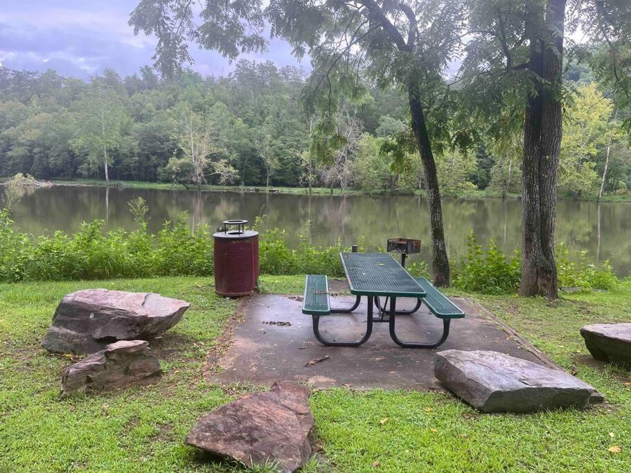Apartamento The Fishing Hole #4 Near Town Bryson City Exterior foto